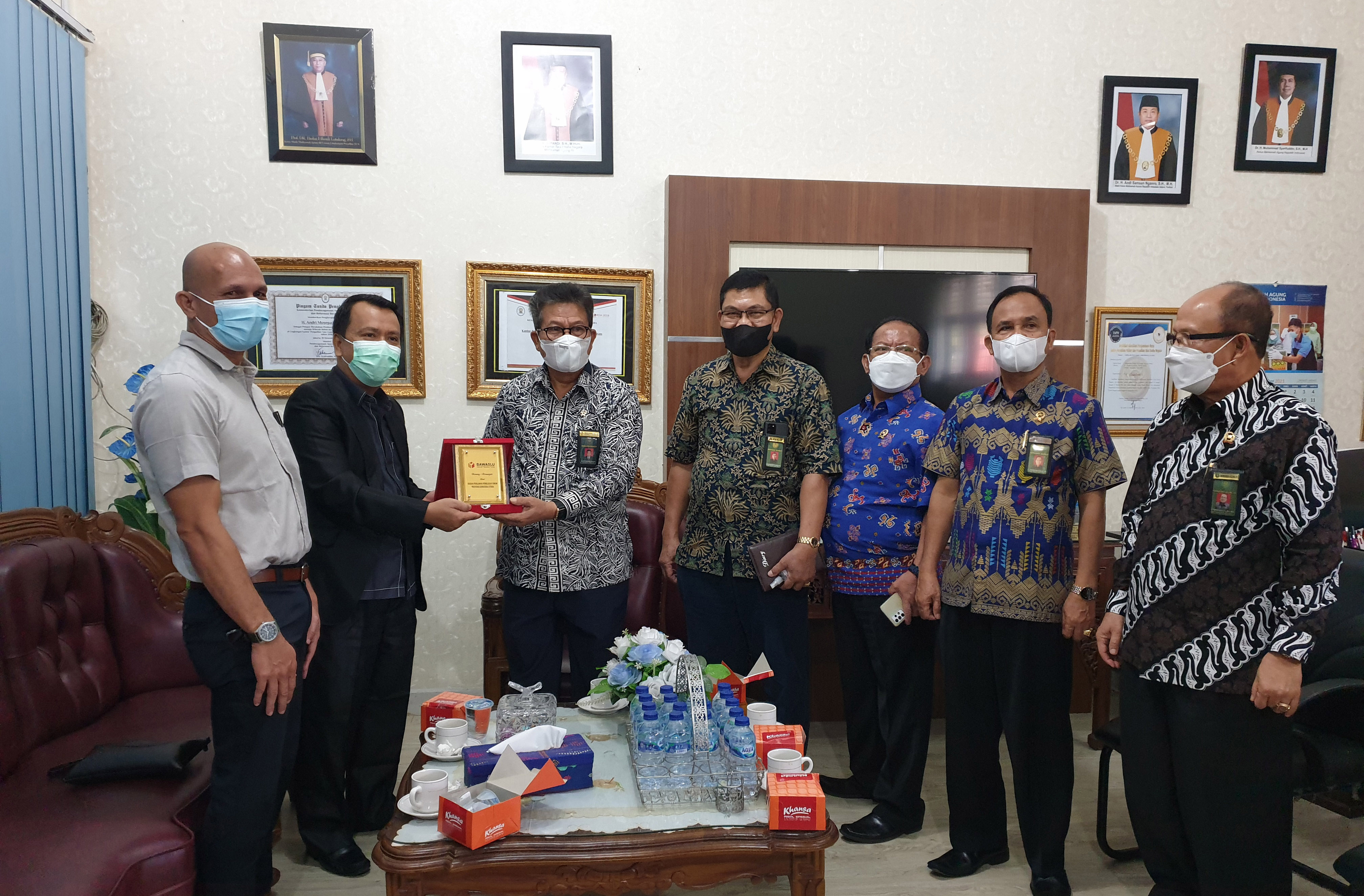 LAKUKAN AUDIENSI, PTTUN MEDAN SIAP DUKUNG RENCANA KEGIATAN BAWASLU SUMUT