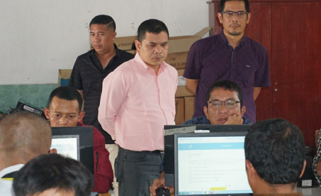 Agus Minta Masukan dari Masyarakat Terhadap Calon-Calon Panwascam