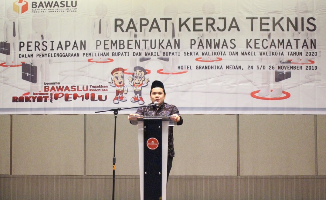 BAWASLU PROVINSI DAN BAWASLU KAB/KOTA BAHAS JUKNIS TERKAIT PEREKRUTAN PANWASCAM