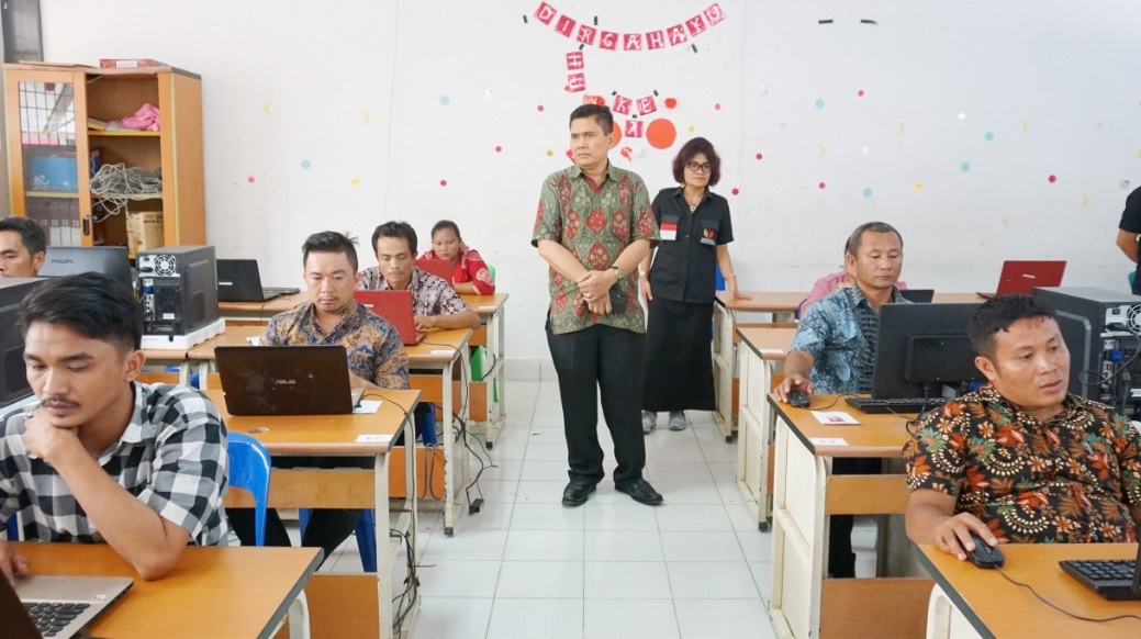 Suhadi Takjub Dengan Animo Masyarakat Nias Selatan Ikuti Seleksi Panwascam