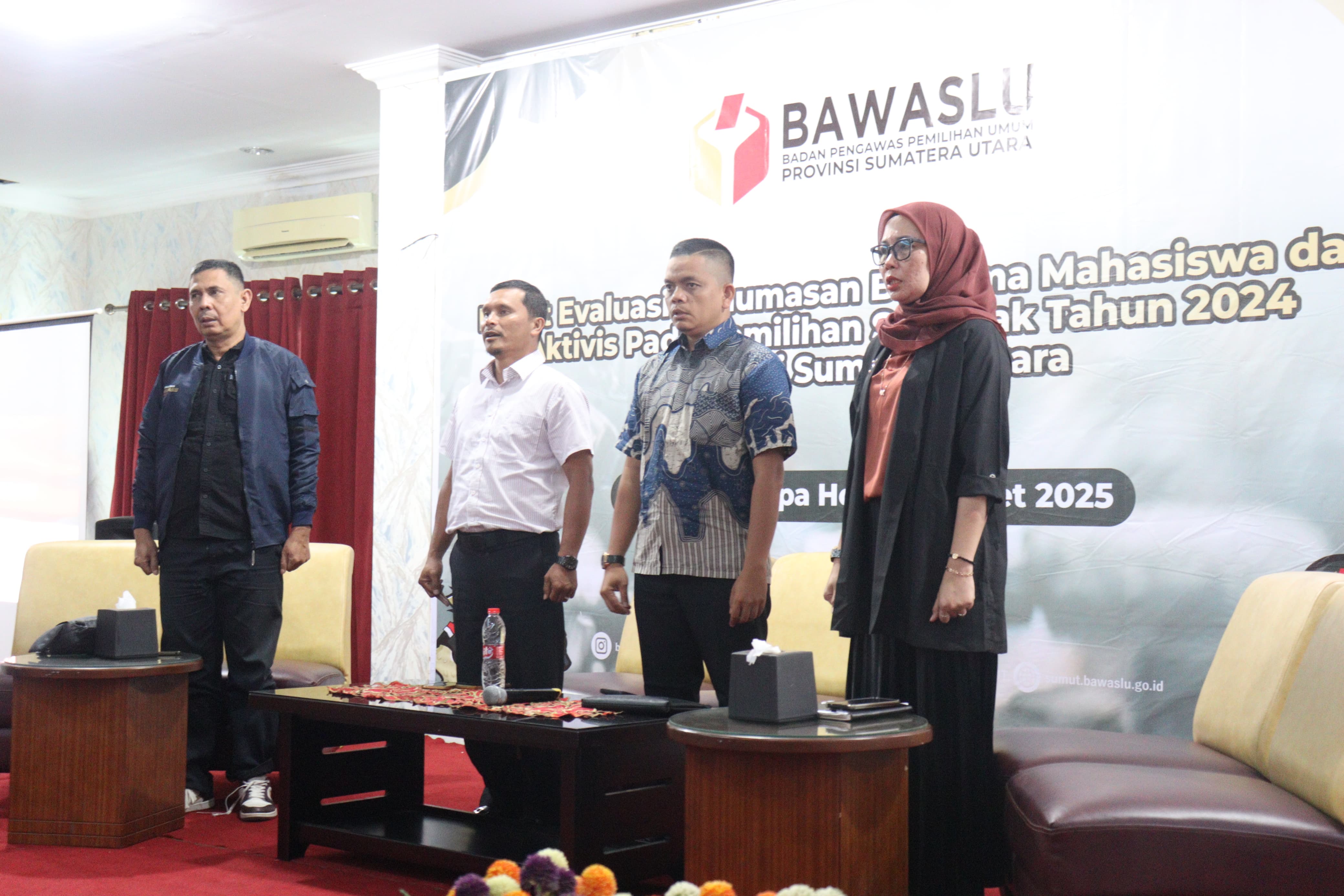 Bawaslu Sumut Gelar Evaluasi Kehumasan Pemilu 2024 Bersama Aktivis dan Mahasiswa