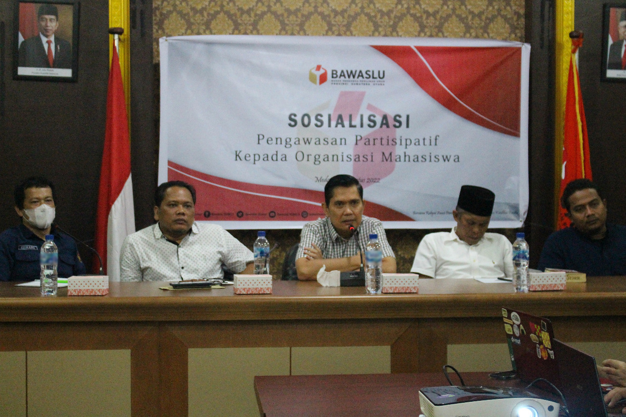 GELAR SOSIALISASI PENGAWASAN PEMILU PARTISIPATIF, BAWASLU SUMUT AJAK MAHASISWA TERLIBAT