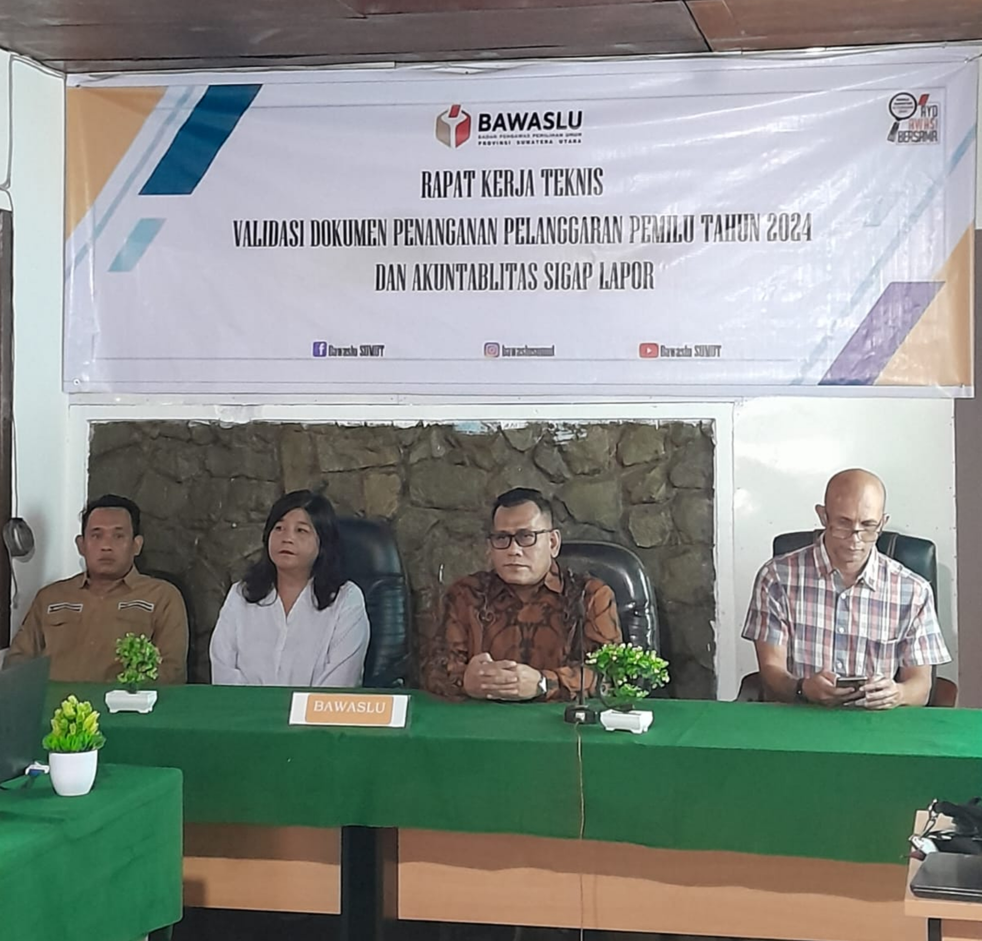 VISI BAWASLU SUMUT MEWUJUDKAN AKUNTABILITAS DOKUMEN PENANGANAN PELANGGARAN Sebanyak 37 Kasus Pelanggaran yang Ditangani Selama Pemilu 2024 di Sumatera Utara