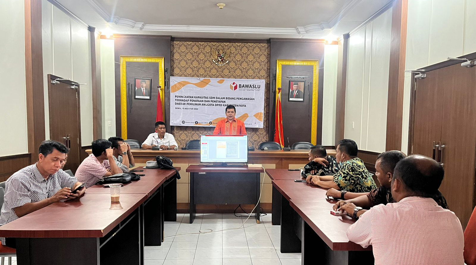 Divisi SDM Bawaslu Sumut Lakukan Peningkatan Kapasitas Pengawas Pemilu dalam Bidang Penataan dan Penetapan Dapil