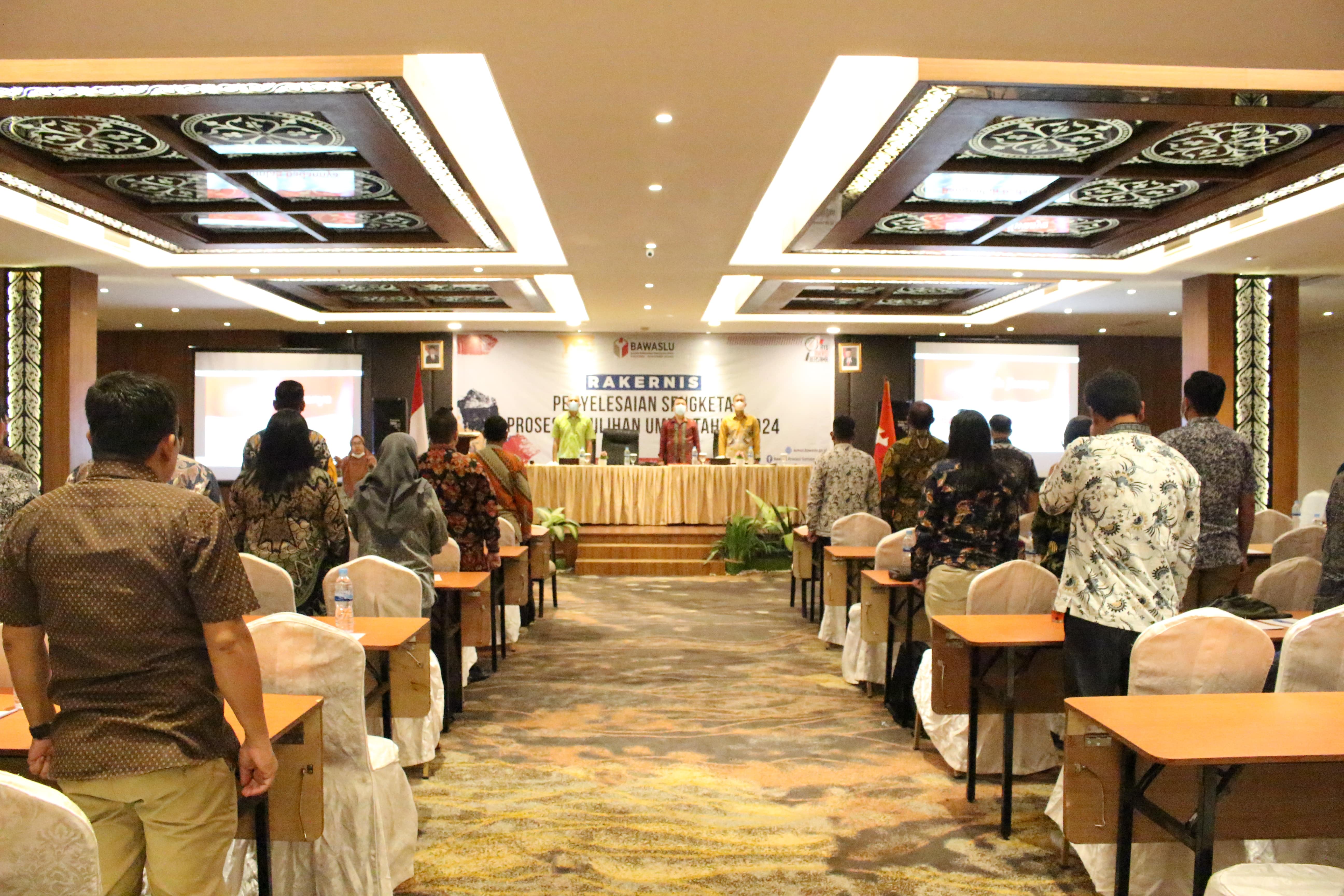 Persiapan Hadapi Sengketa Proses Pemilu Tahun 2024, Bawaslu Sumut Gelar Rakernis Bagi Bawaslu Kabupaten/Kota