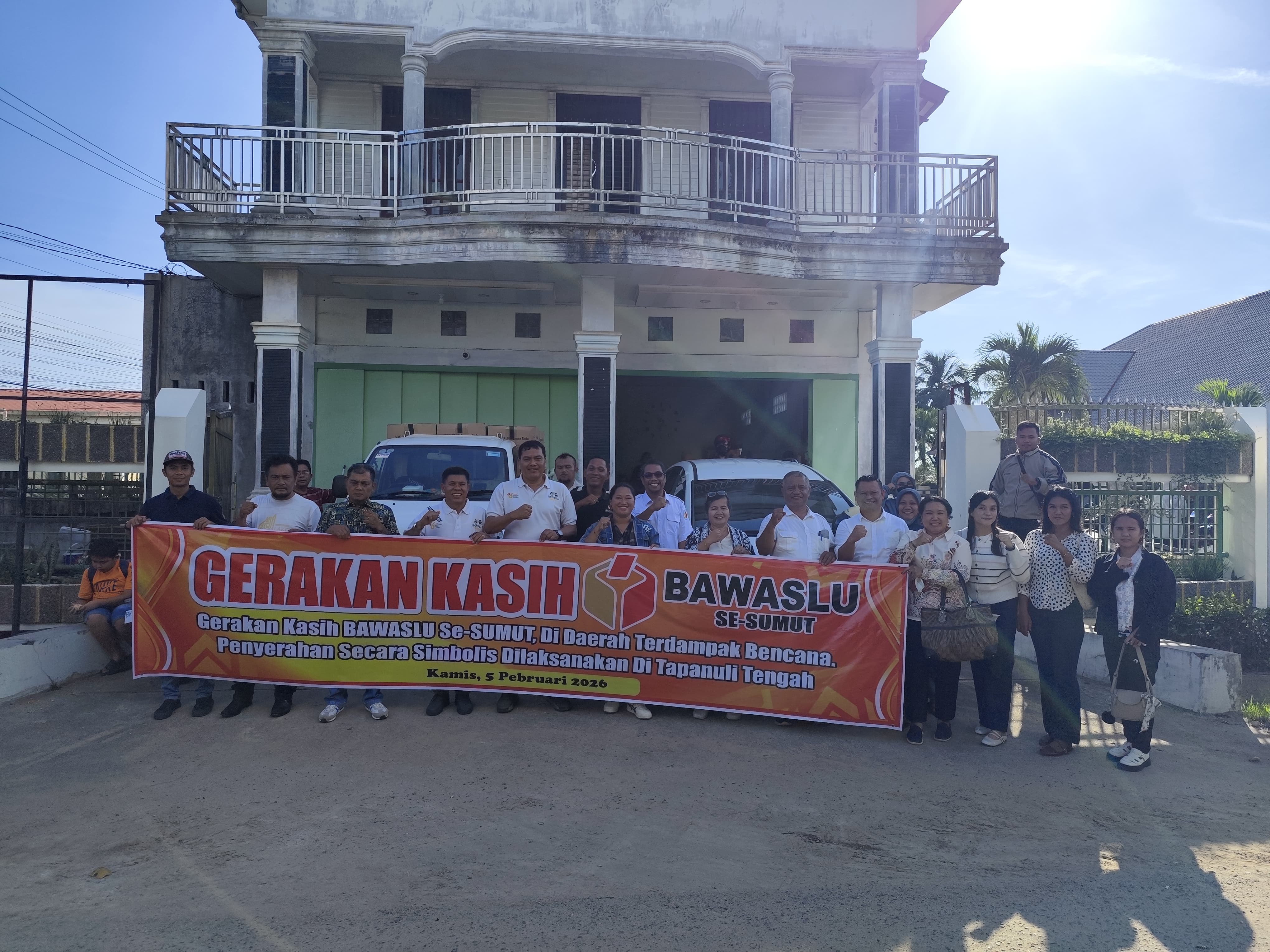 Bawaslu Se-Sumatera Utara Gelar Syukuran Tahun Baru Dan Gerakan Kasih Bagi Korban Bencana Alam