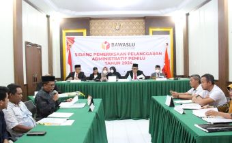Bawaslu Sumut Gelar Sidang Perdana Dugaan Pelanggaran Administratif Pemilu atas Laporan Pengembalian Dokumen Syarat Dukungan Bacalon DPD
