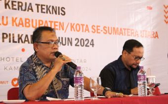 Rakernis Kesiapan Kesekretariatan Bawaslu Se Sumut, Aswin Tegaskan Hilangkan Ego