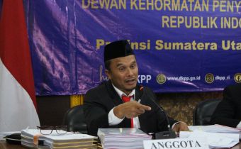 Sidang DKPP, Saut Boang Manalu memeriksa Dugaan Pelanggaran Kode Etik Penyelenggara Pemilu