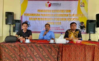 Bawaslu Kabupaten Dairi Laksanakan Kegiatan Peningkatan Kapasitas SDM Pengawasan Panwaslu Kemecamatan se-Kabupaten Dairi